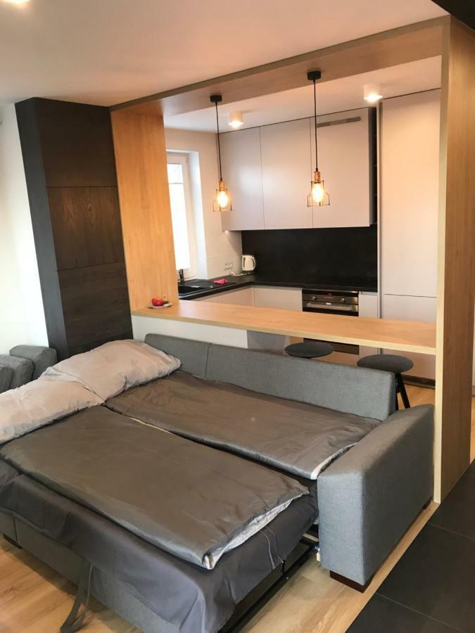 Apartament Zagnanska - Garaz Apartment Келце Екстериор снимка